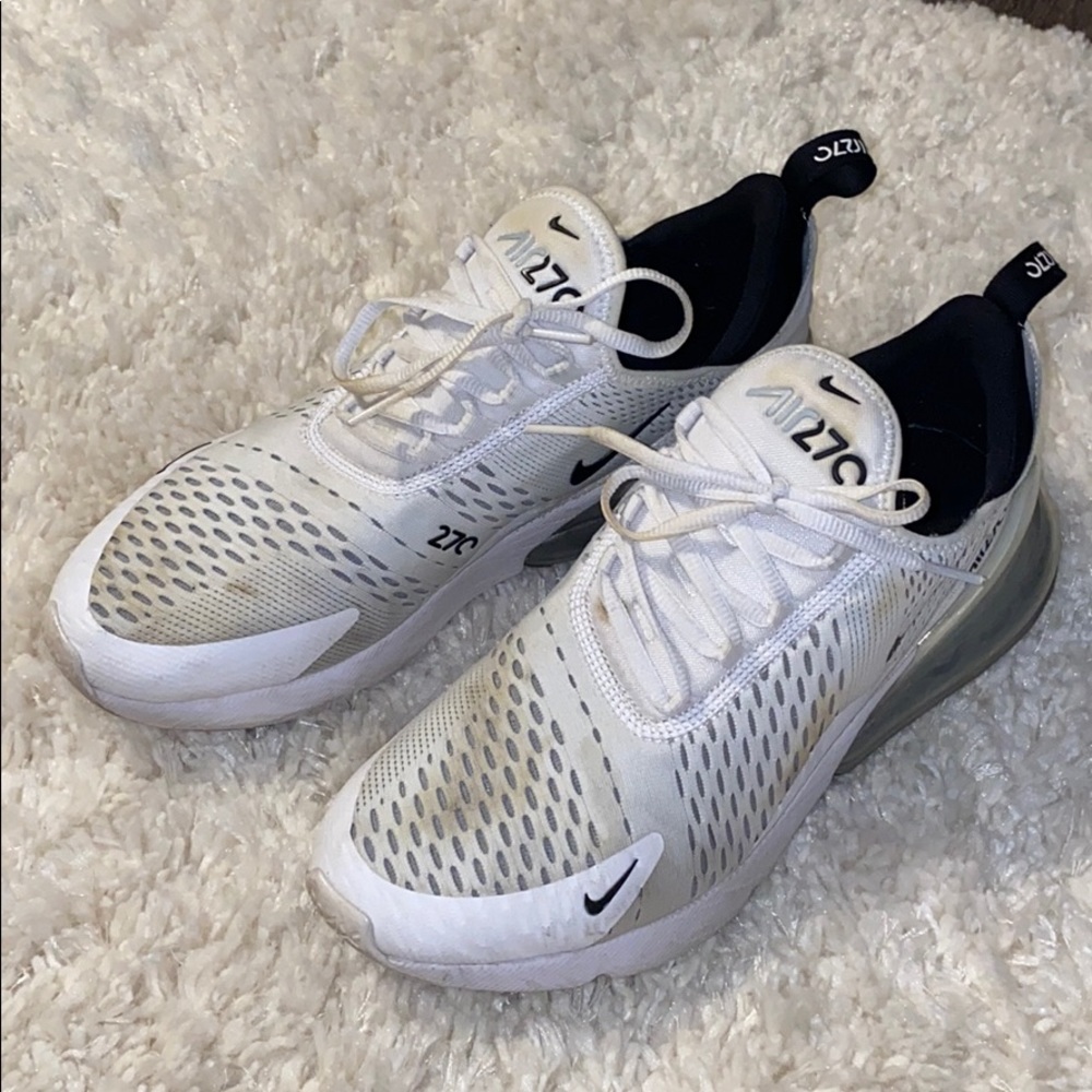 Nike air 270s